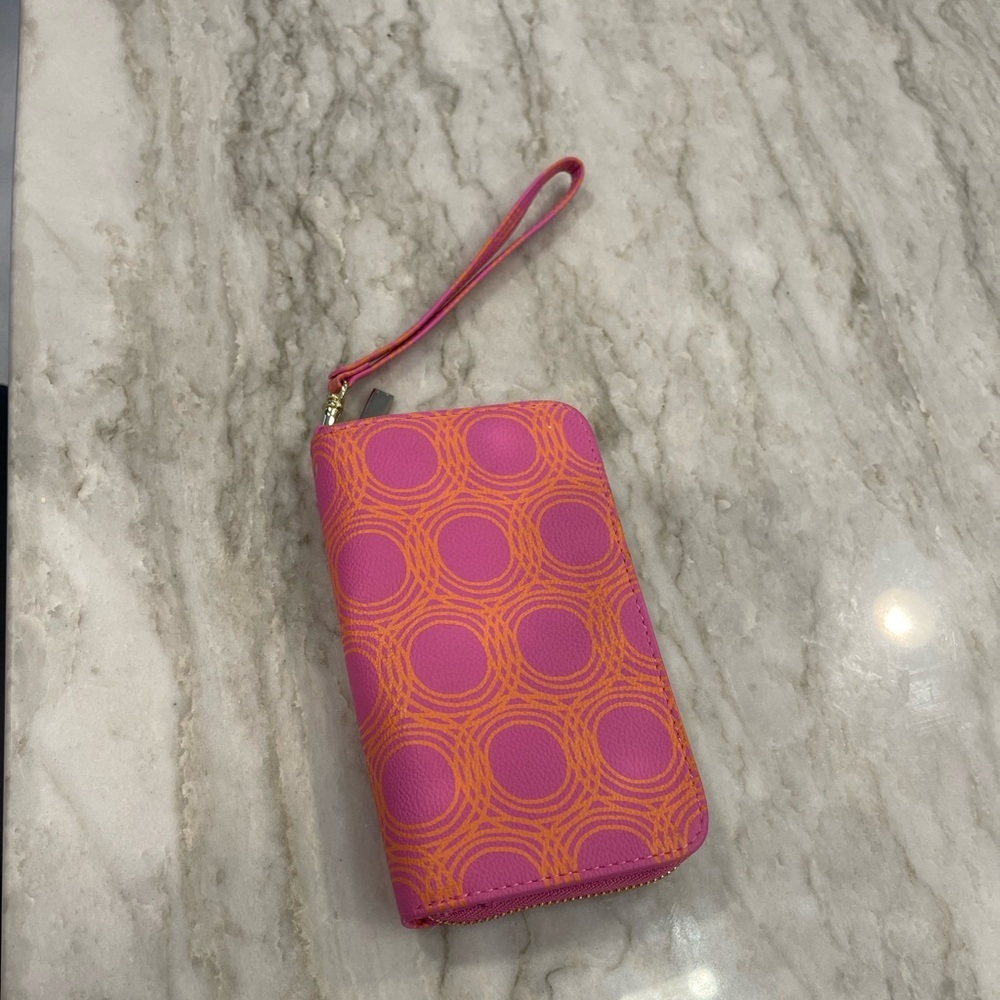 Wallet wristlet with lots of slots for your cards